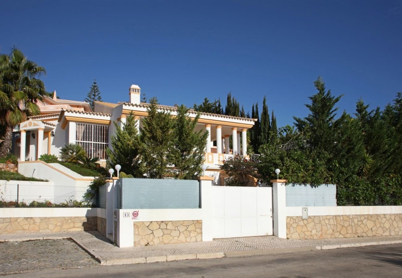 Villa in Albufeira - Villa Jumar 