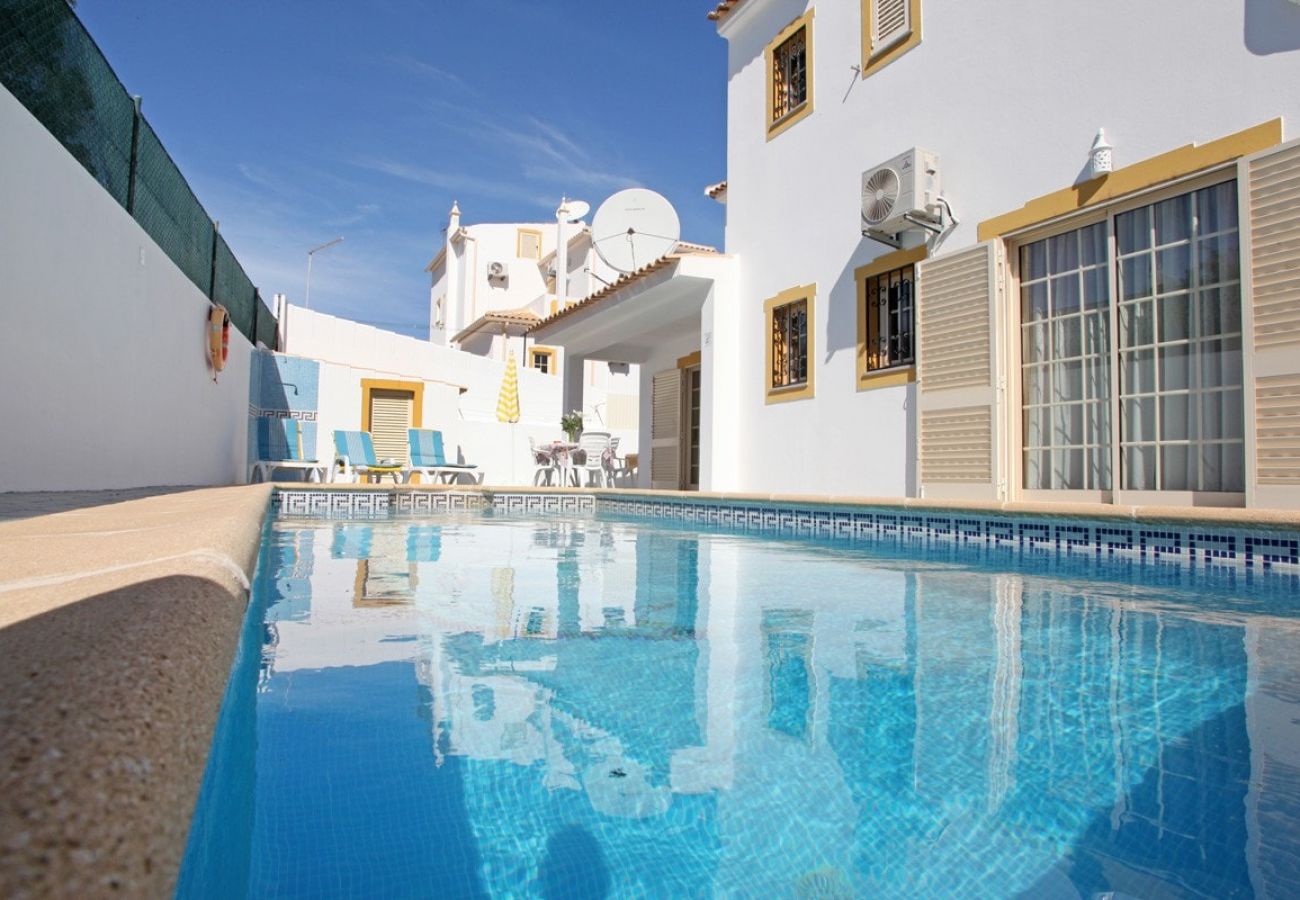 House in Albufeira - Villa Nina - Marina Waves & Poolside Bliss