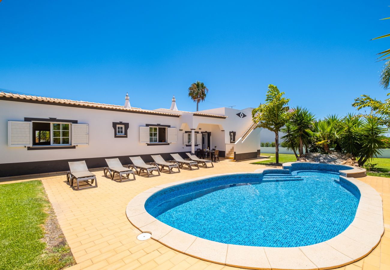 Villa in Albufeira - Villa Amendoeira - 3 bedroom