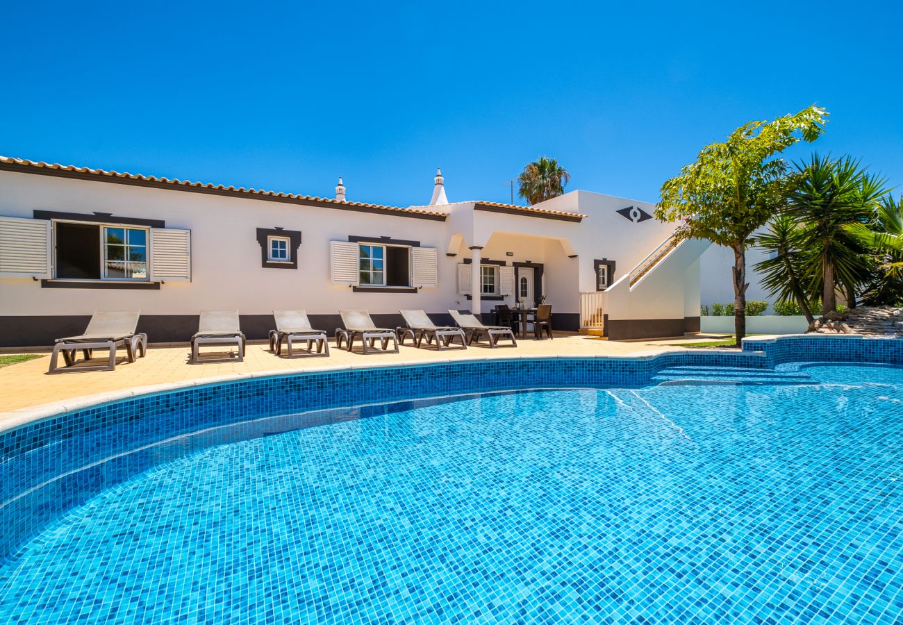 Villa in Albufeira - Villa Amendoeira - 3 bedroom