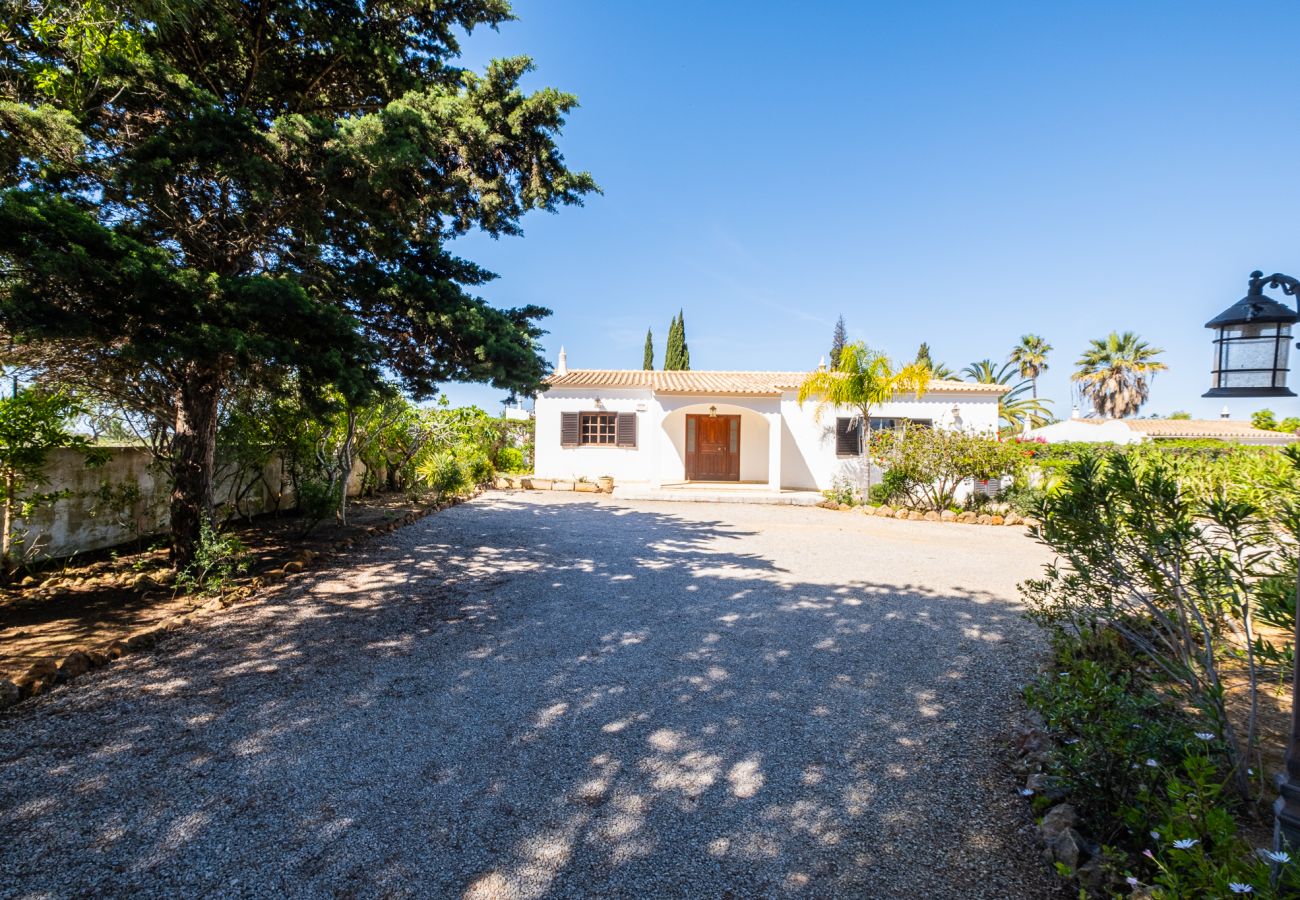 House in Albufeira - Villa Brid's Countryside Retreat