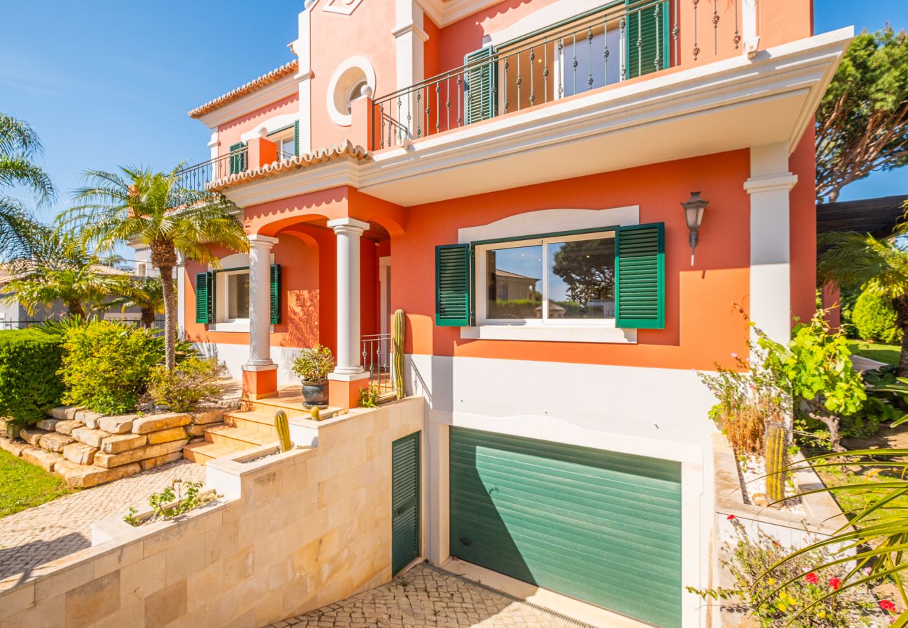 Villa in Quarteira - Vilamoura Golf Village