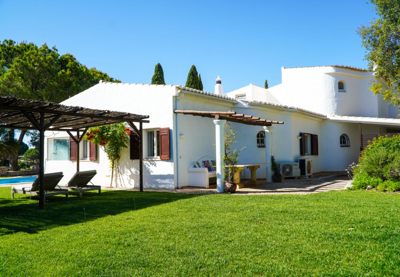 Villa in Carvoeiro - Vila Vale Del Rey