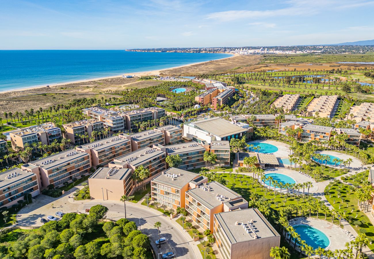 Apartment in Albufeira - Salgados Beach Ap