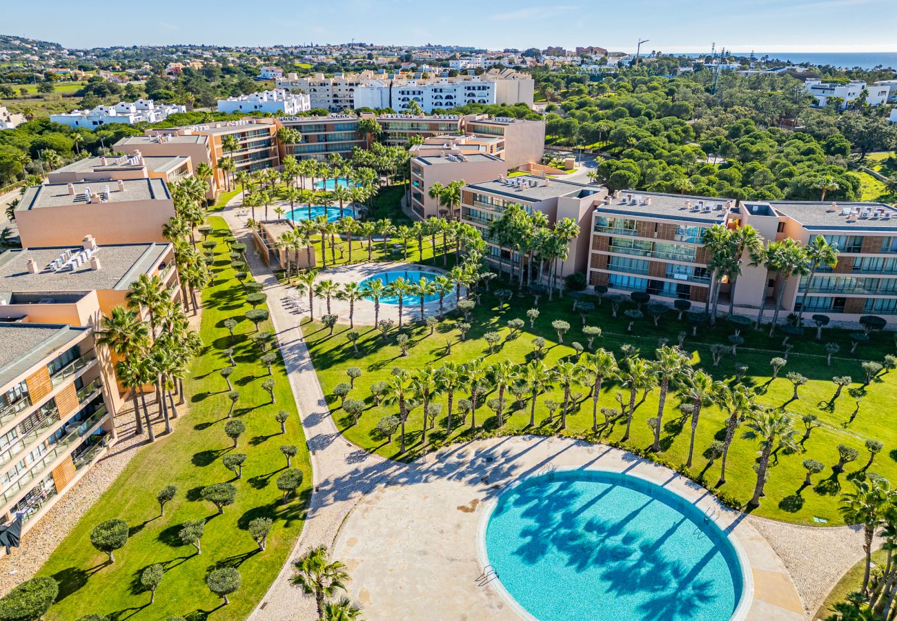 Apartment in Albufeira - Salgados Beach Ap